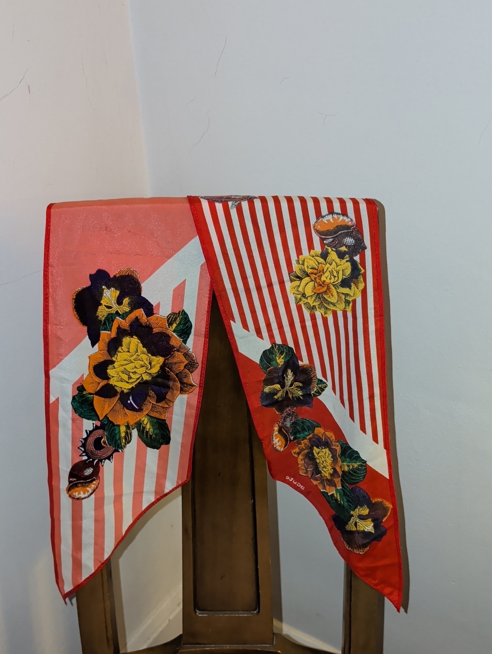 Vintage Acute Floral Striped Red and Pink Scarf 6.5×60